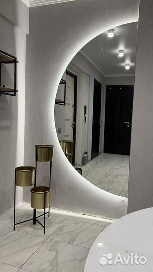 Зеркала на заказ для дома и офиса