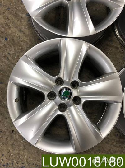 Диски R17 Skoda Б/у оригинал