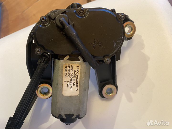 Мотор стеклоочистителя задний Mini Cooper R53