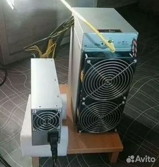 Bitmain Antminer Z15e
