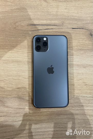 iPhone 11 Pro, 64 ГБ