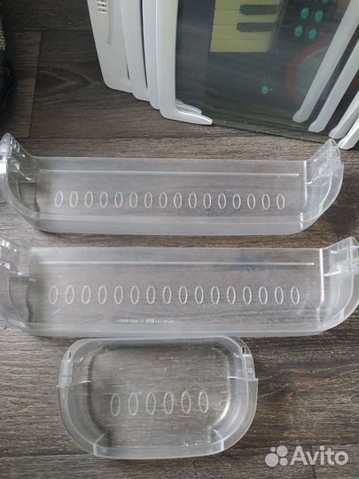 Стеклянные полки для холодильника