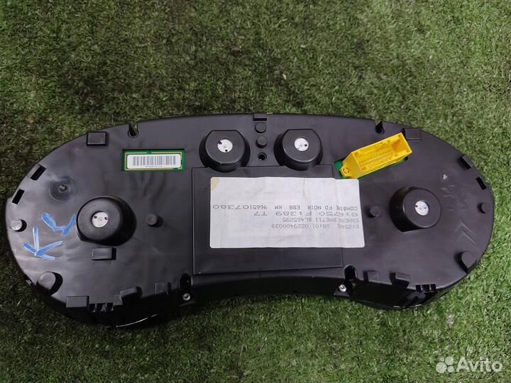 Приборная панель Peugeot 308 (4E) 2008