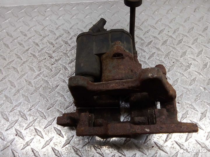 Суппорт задний правый Audi A6 C6