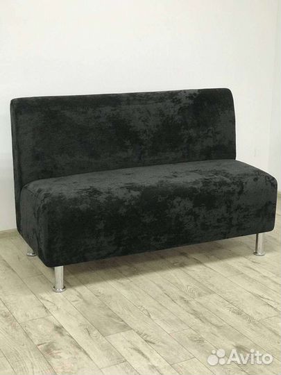 Диван Лофт на ножках хром