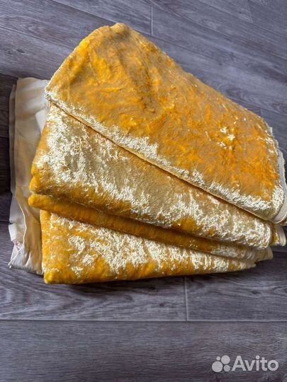 Бархат СССР желтый красный