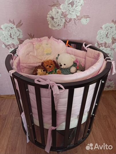 Кроватка трансформер с маятником в идеал состоянии