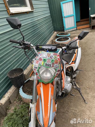 Рейсер эдуро 200