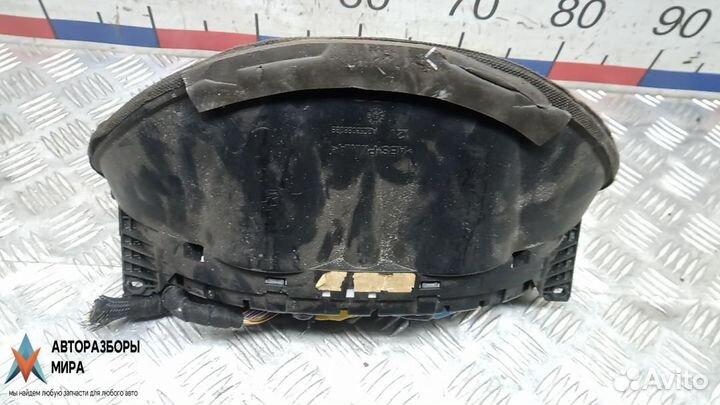 Щиток приборов (приборная панель) Land Rover