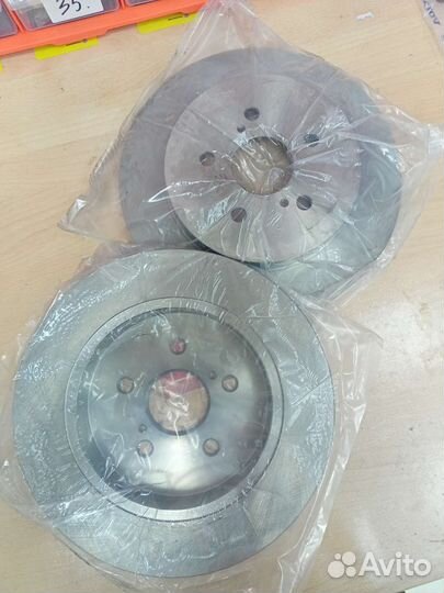 Тормозные диски задние для/ на Geely Atlas