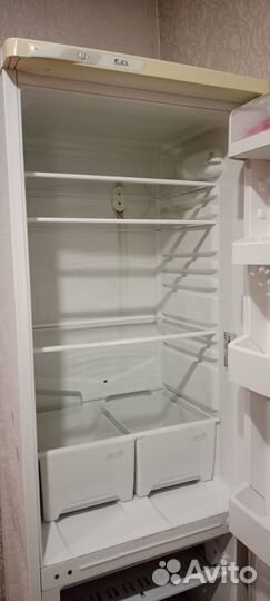 Холодильник бу стинол