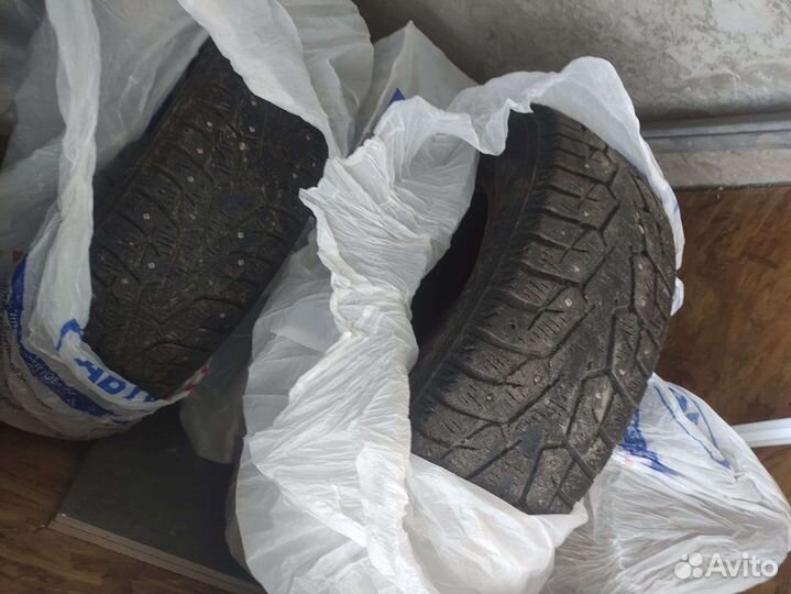 Yokohama Ice Guard For Taxi 18.4/65 R15