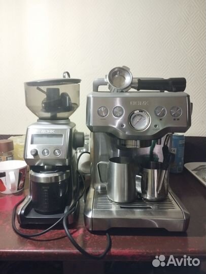Кофе машина и кофемолка Bork