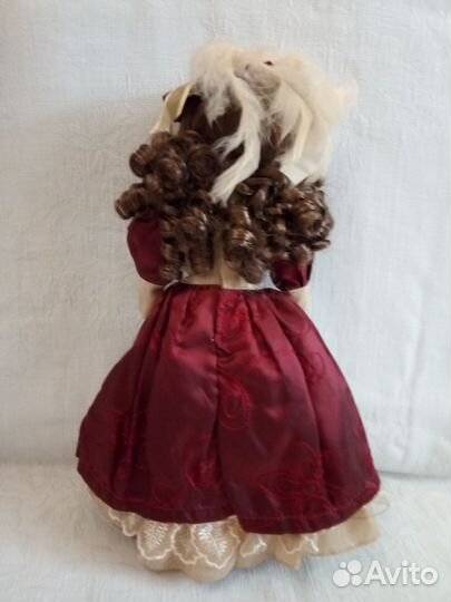 Кукла фарфоровая коллекционная