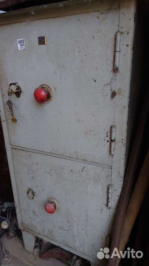 Сейф металлический бу