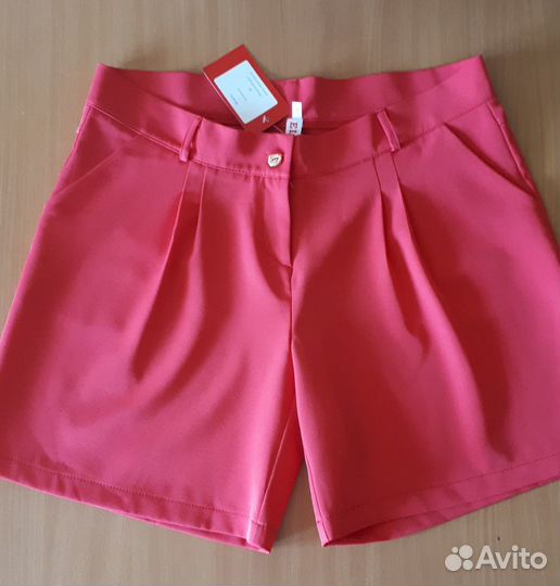 Шорты женские новые р.46