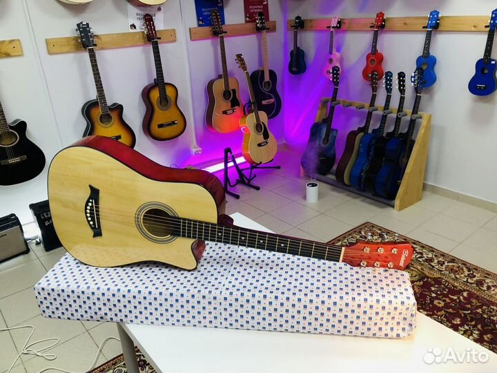 Гитара Belucci Новая