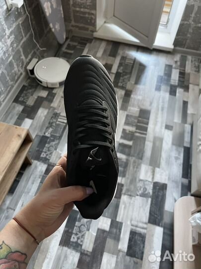 Кроссовки Демикс