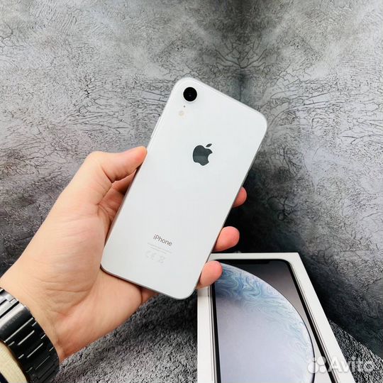 iPhone Xr, 128 ГБ