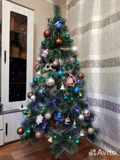 Искусственные ёлочки