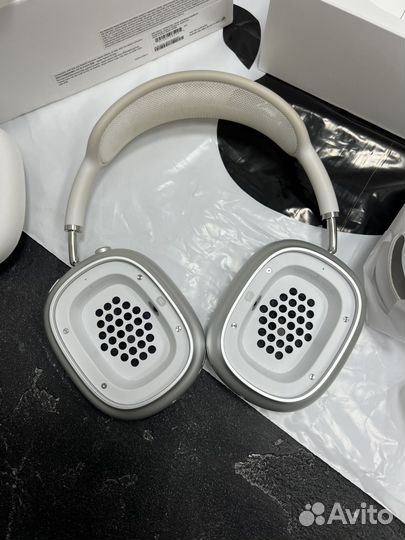 AirPods Max White оригинал (гарантия осталась)