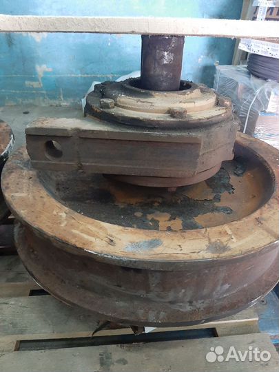 Колеси крановые К2Р 630х150 с буксами Тельфер таль