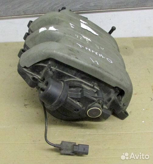 Audi A4 B7 A6 C6 A8 D3 коллектор впускной 3.2