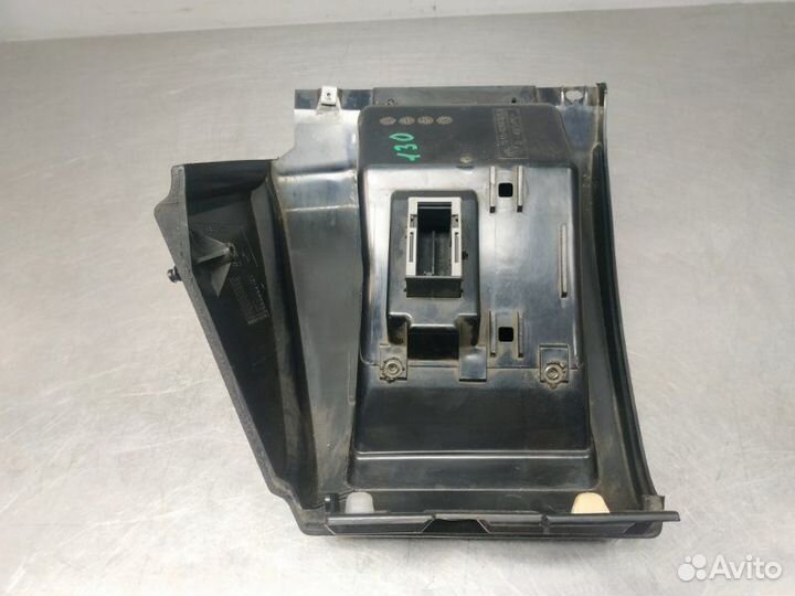 Бардачок левый Bmw 5-Series E39 рестайлинг M54B25