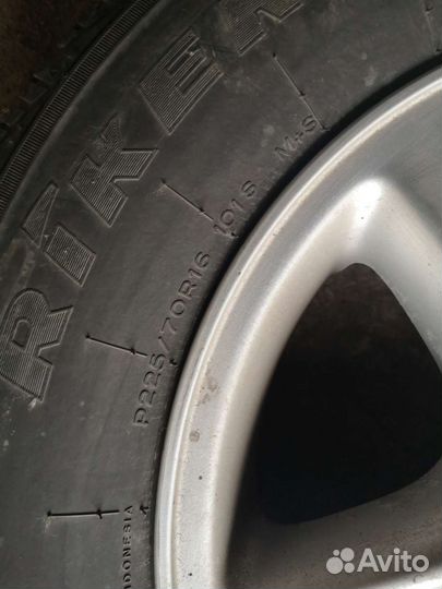 Riken Snow 225/70 R16