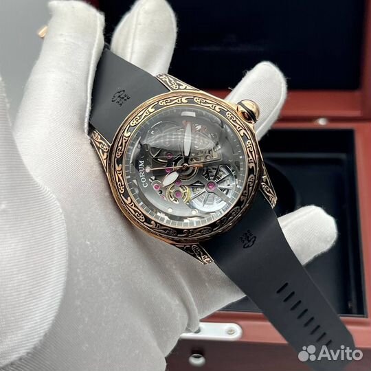 Часы Corum gold мужские