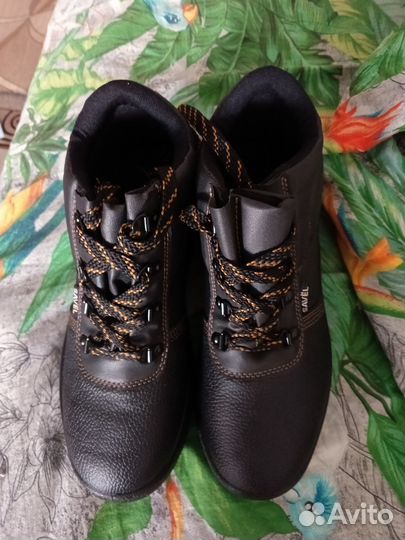Спецобувь мужская 43 размер лето