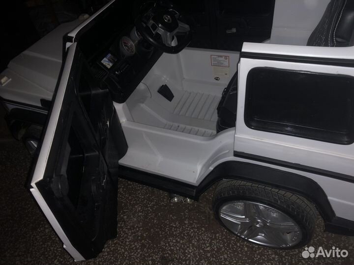 Электромобиль мерседес amg,гелендваген