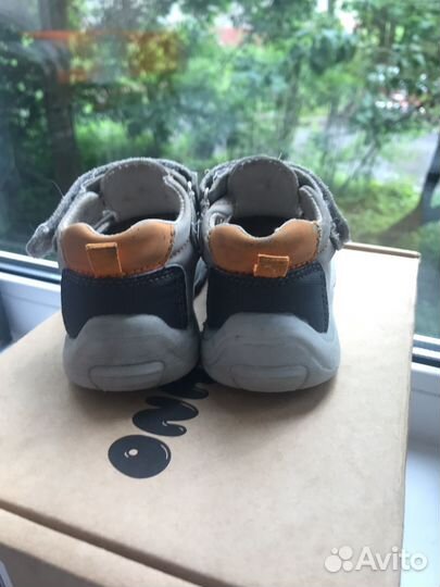 Сандалии детские для мальчиков 24