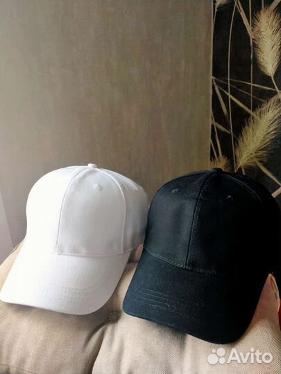 Кепка бейсболка черная и белая