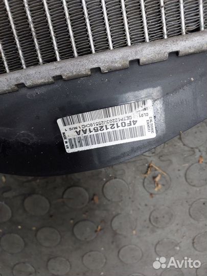 Радиатор охлаждения двигателя Audi A6 (C6), 2008