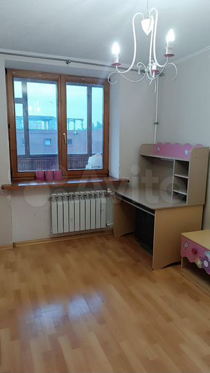 2-к. квартира, 42 м², 4/9 эт.