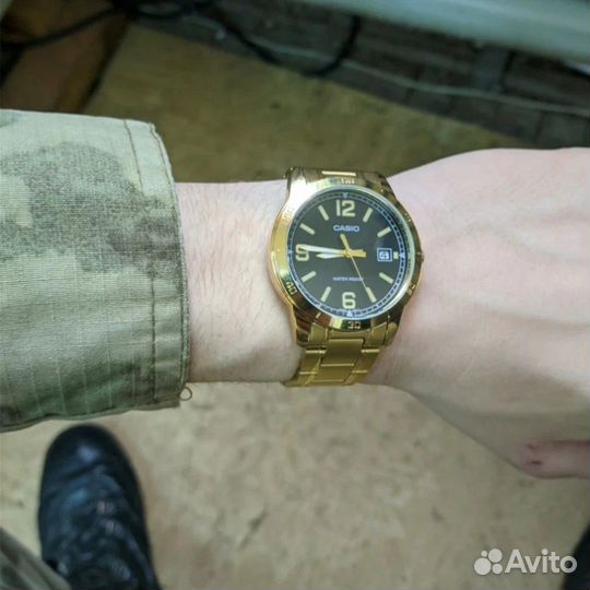 Наручные часы casio MTP-V004G-1B новые