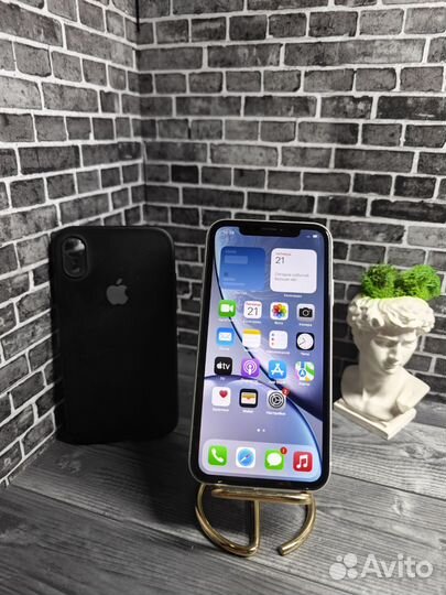 iPhone Xr, 64 ГБ