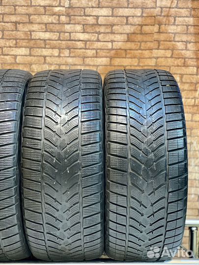 Goodyear UltraGrip Performance SUV Gen-1 275/45 R21