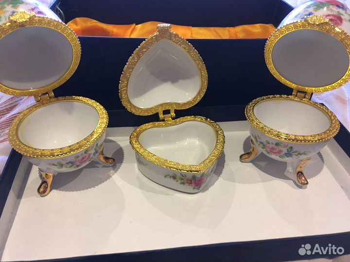 Шкатулки для украшений