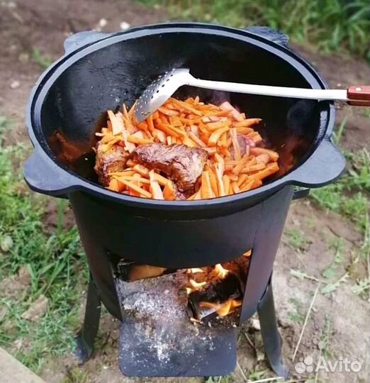 Казан чугунный с печкой