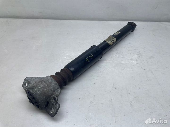 Амортизатор задний Audi A5 3.2 2009