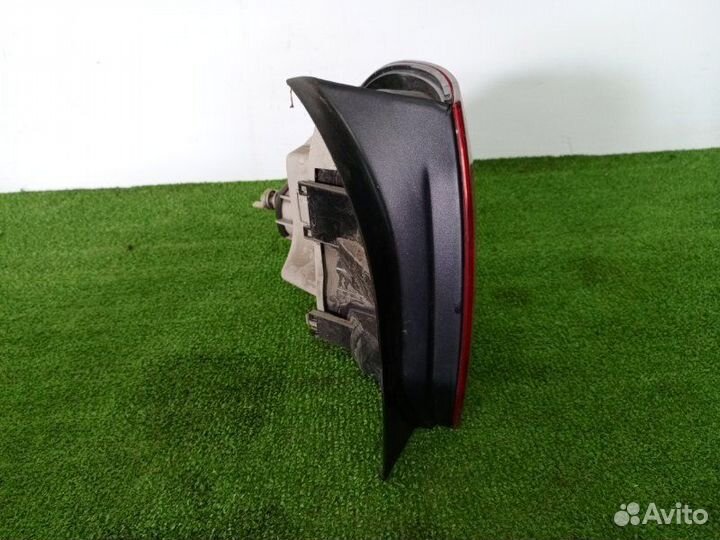 Фонарь задний правый Volkswagen Polo 5 1.6 cfna