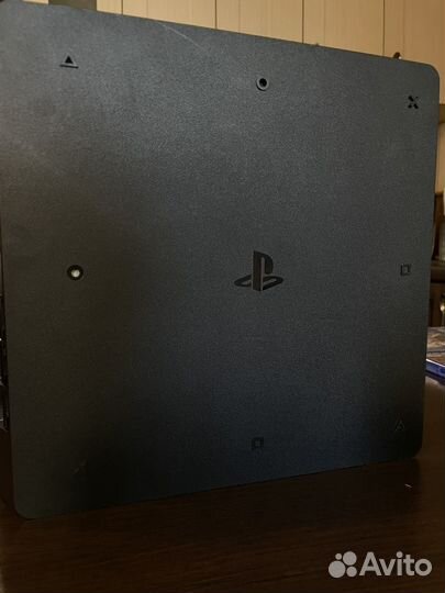 Игровая приставка ps4 slim с играми 1tb