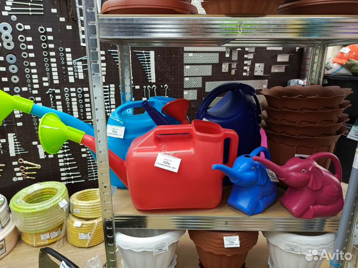 Лейка и шланги поливочные