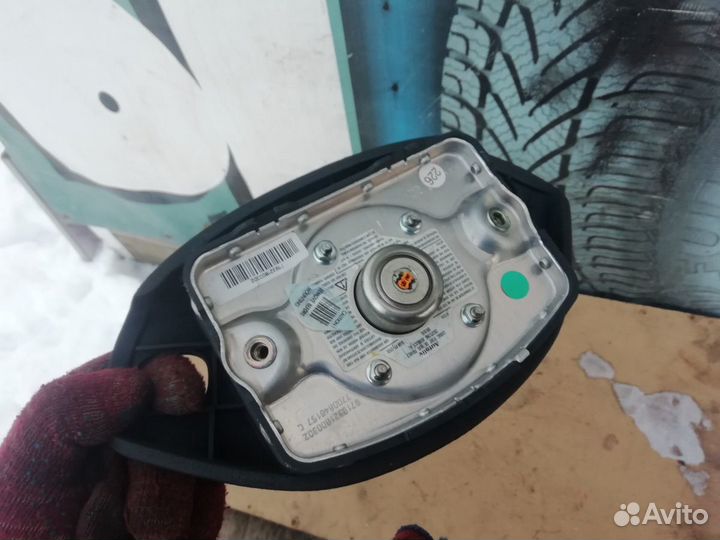 Подушка аербек в руль рено меган1 1996-1999 г. в