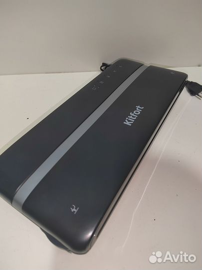 Вакуумный упаковщик Kitfort KT-1526