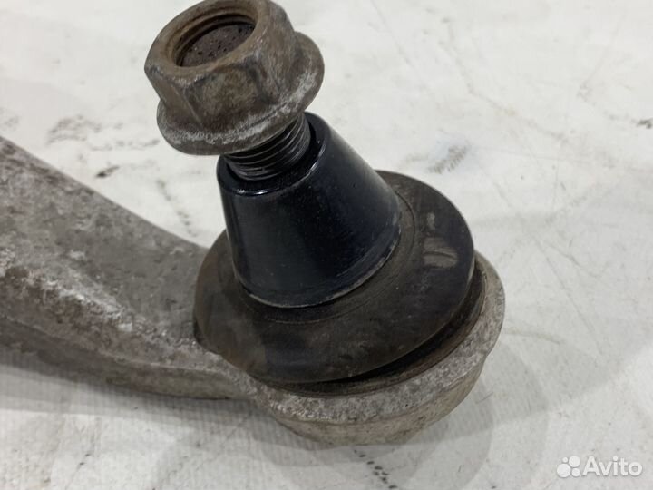 Рычаг задней подвески лев. верх. Nissan Murano Z52