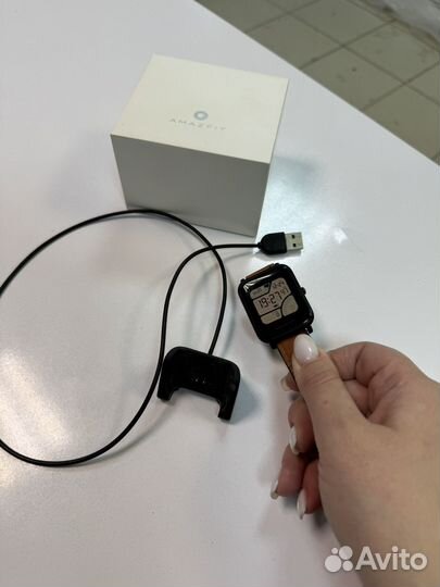 Смарт часы xiaomi amazfit Bip
