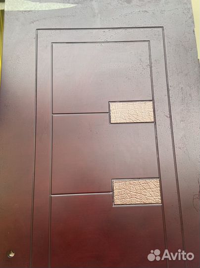 Межкомнатная дверь на 800 с коробкой